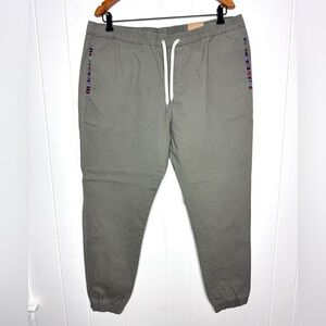 NWT Wowie Pants Rambler Joggers Aztec Trim